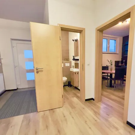 Appartement Ruhige Monteurwohnung Fuer 4 Personen *